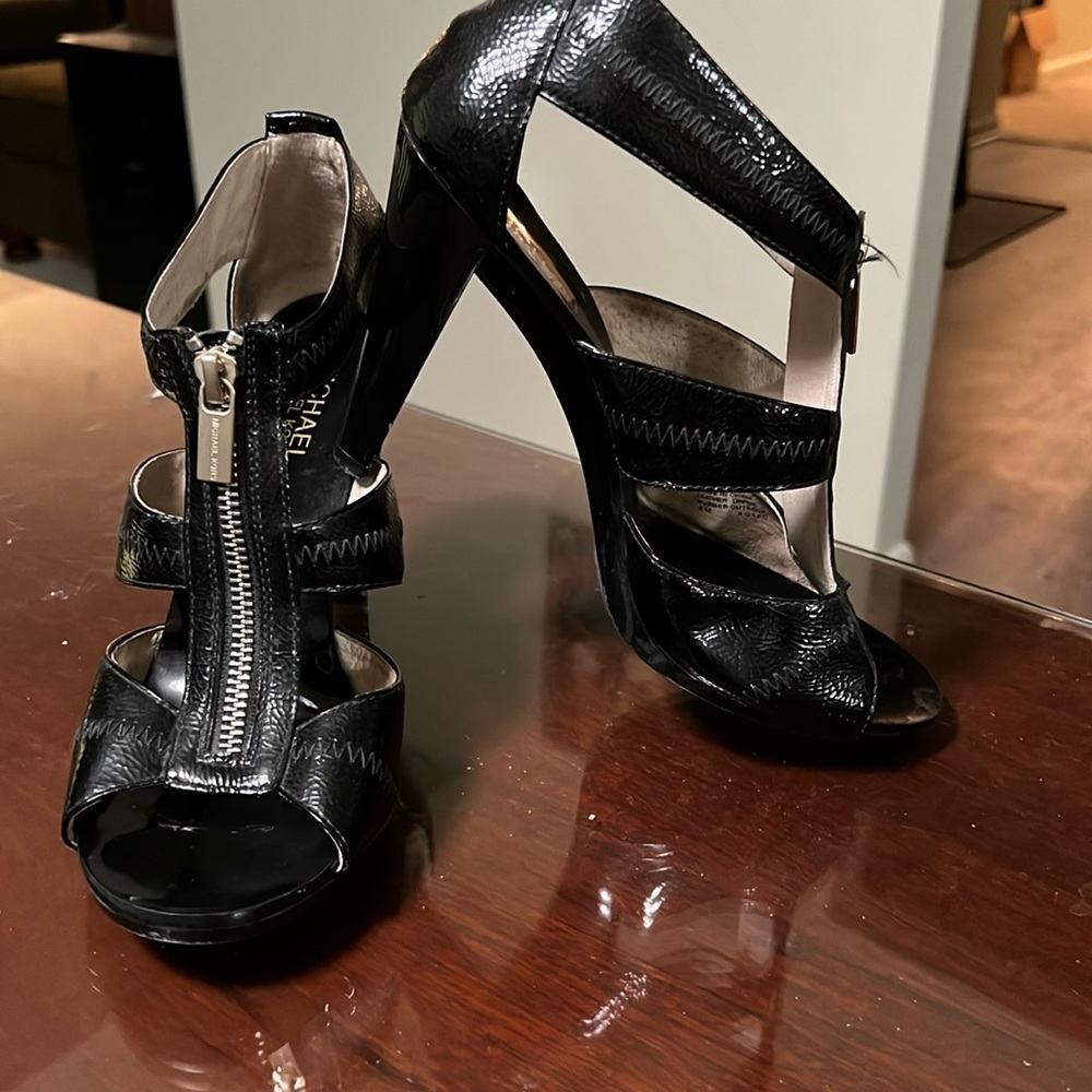 Michael Kros Heels with zipper 8.5